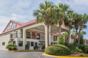 Days Inn by Wyndham Destin